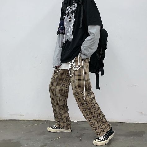 Soft Male Aesthetic Clothes, Grunge Outfit Male 90s, Male Goth Fashion Casual, Grunge Wear Men, Classic Male Outfit, Outfits Aesthetic Grunge Boy, Skater Male Outfits, Soft Alternative Outfits Male, Skater Grunge Outfits Men