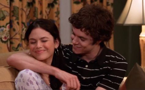 Seth Summer, Seth And Summer, The Oc Show, Summer The Oc, Summer Oc, Summer Roberts, Oc California, Seth Cohen, The Love Club