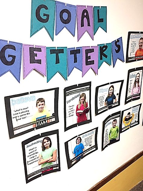 Goal Getters - goal setting display idea - SSSTeaching Goals Bulletin Board, Ron Clark, Goal Setting For Students, Visible Learning, Classroom Goals, Goal Getter, Leader In Me, Reading Goals, Student Goals