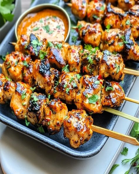 Spicy Grilled or Air Fried Bang Bang Chicken Skewers - optimal recipes Chicken Skewers Grilled, Bang Bang Chicken Skewers, Optimal Recipes, Bang Bang Chicken, Skewers Grill, Honey Lime, Chicken Skewers, Sweet Chili Sauce, Sweet Chili