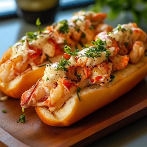 Lobster Roll Recipe: How to Make the Perfect Lobster Roll at Home Lobster Sandwich Ideas, Lobster Roll Aesthetic, Lobster Wellington, Lobster Rolls Recipe, How To Make Lobster, Lobster Roll Recipe, Bun Making, Lobster Roll Recipes, Frozen Lobster