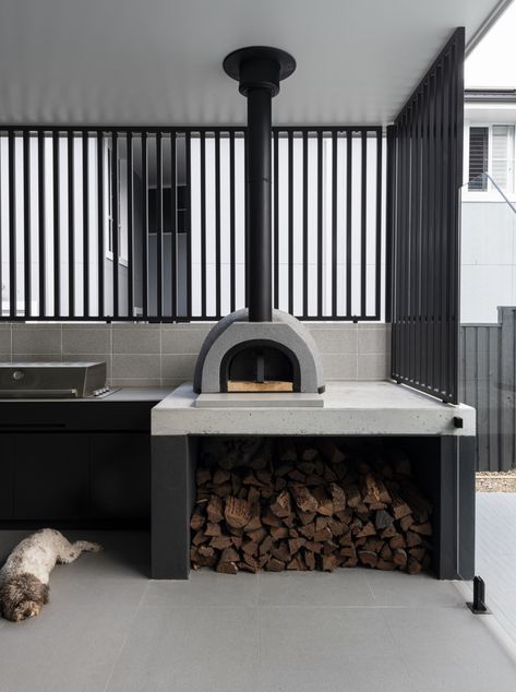 :: GILGANDRA :: Gallery :: Big House Little House :: Pizza Oven Outdoor Area, Alfresco Designs, Contemporary Outdoor Living, Oven Design, Residential Building Design, Contemporary Patio, Landscape Designers, Pizza Oven Outdoor, Big House