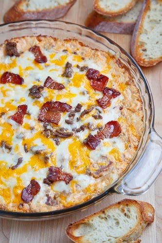 17 of the most outrageously incredible dips known to mankind. For the boys during the Super Bowl Cheese Burger Dip, Burger Dip, Cheeseburger Dip, Salad Pasta, Queso Dip, Cheese Burger, Buffalo Chicken Dip, Jello Shots, Think Food