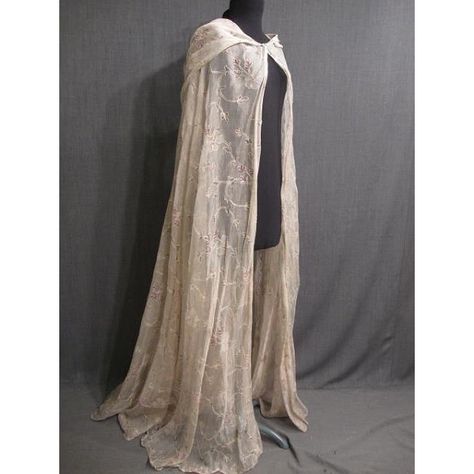 Costumes/Capes/Women's Capes/09013518 Cape Womens sheer beige... ❤ liked on Polyvore featuring cloaks, jackets, medieval y cape Medieval Dress Aesthetic, Lace Cloak, Weirdcore Oc, Dream Cosplay, Hobbit Food, Regency Aesthetic, Theatrical Costumes, Avatar Oc, Queen Outfit