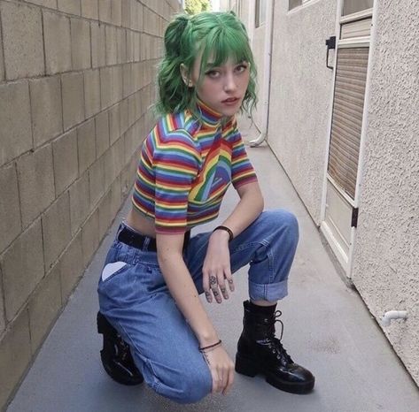 Fashion 90s, Super Hair, Grunge Look, Pastel Hair, Dye My Hair, Grunge Goth, 90s Grunge, Grunge Hair, Green Hair