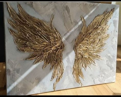 Painting Ideas On Canvas Landscapes, Angel Wings Painting, Angel Wings Art, Easy Painting Ideas On Canvas, Gold Art Painting, Easy Painting Ideas, Plaster Wall Art, Diy Canvas Wall Art, Wings Art