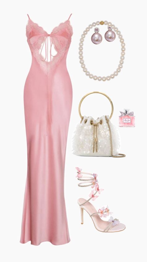 #ootd #outfitinspo #pink #eveninggown Evening Gown Outfit, Pink Evening Gown, Gown Outfit, Looks Chic, Pink Outfits, Cute Simple Outfits, Really Cute Outfits, Fancy Outfits, Girly Outfits