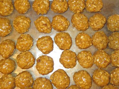 Trisha Yearwood's "Miss Mickey's" Peanut Butter Balls Peanut Butter Rice Crispy Treats, Peanut Butter Rice Crispies, Trisha Yearwood Recipes, Celebrity Recipes, Trisha Yearwood, Butter Balls, Christmas Candy Recipes, Butter Rice, Peanut Butter Balls