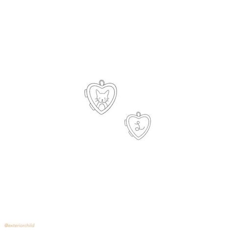 Creative Heart Tattoo, Tiny Girly Tattoos, Dainty Tattoo Designs, Heart Locket Tattoo, Locket Tattoos, Tattoo Designs Drawings, Soft Tattoo, Dainty Tattoo, Charm Tattoo