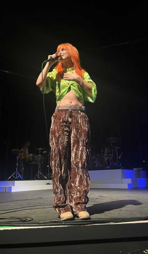 Paramore Concert Outfit Ideas, Paramore Concert Outfit, Hayley Williams Outfits, Paramore Concert, 2016 Tumblr Outfits, Hayley Wiliams, Daily Dress Me, Band Au, Pop Girlies