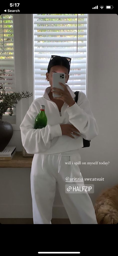 White Sweat Set Outfit, Aritzia Matching Sweat Set, White Sweat Suit Outfit, White Sweat Set, Sweat Set Aritzia, Aritzia Sweatsuit Outfit, Clean Girl Sweatpants Outfit, Sweat Sets Aesthetic, White Cargo Sweatpants Outfit