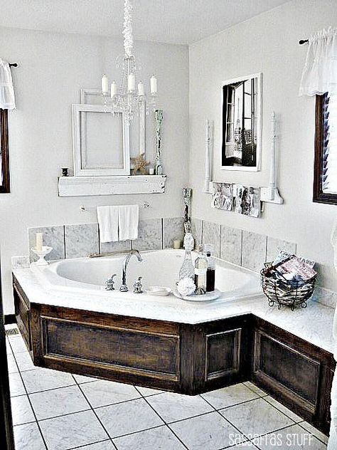 22 Wood Covering Ideas for Modern Bathroom Tubs, Adding Natural Beauty to Bathroom Design Garden Tub Ideas, Garden Tub Decor, Drop In Tub Ideas, Garden Tub Decorating, Tub Decorating Ideas, Garden Tubs, Tub Remodel, Drop In Tub, Bathtub Decor