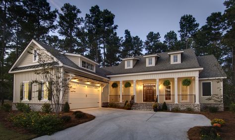 Good way to add perpendicular garage, if need be, but makes the front yard all driveway (Hampton Hall Low Country) House With Perpendicular Garage, Garage Perpendicular To House, Side Garage Driveway, Low Country Farmhouse Plans, Low Country Home, Low Country House, Side Entry Garage, Side Garage, Low Country Homes