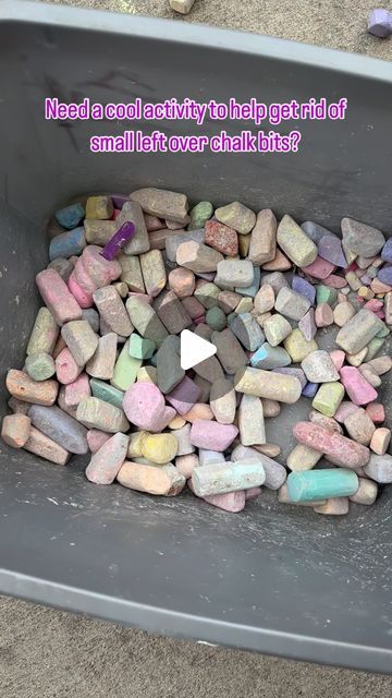 Chalk Play Ideas, Summer Diy Activities For Kids, Fun Ideas For Preschoolers, Activity On Counting, Chalk Paint For Kids Outside, Outside Painting Activities For Kids, Fun Color Activities For Preschool, Fun Kindergarten Activities Art, Summer Play Ideas For Kids