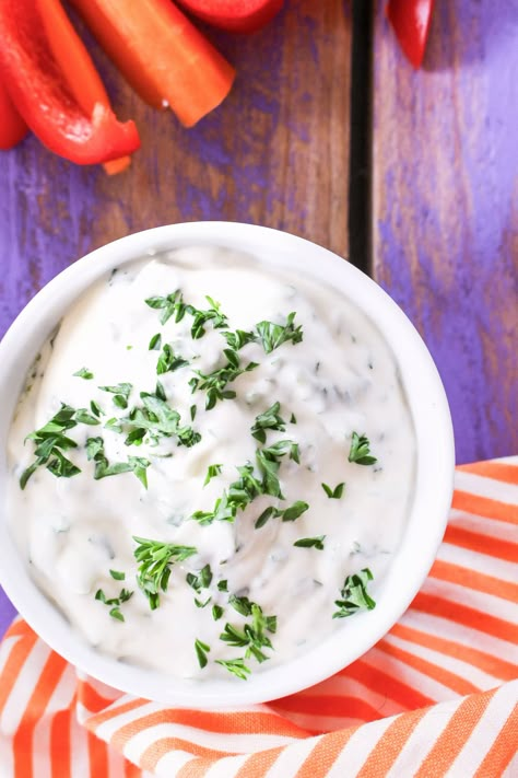 Low FODMAP onion infused dip can open up a range of exciting dip opportunities! This recipe is my attempt at recreating the FLAVOURS of onion and chive dip in a low FODMAP way. Enjoy! #lowFODMAP #glutenfree #dairyfree #dip Ranch Dressing Recipe, Onion Dip, Low Fodmap Diet, Low Fodmap Recipes, Fodmap Diet, Fodmap Recipes, Low Fodmap, Oven Roast, Dressing Recipe