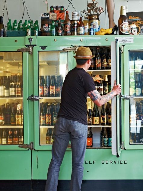 Antique Beer Fridge. Great colour Commercial Fridge, Craft Beer Bar, Beer Fridge, Beer Store, Design Café, Beer Shop, Wine Store, Public House, Brew Pub