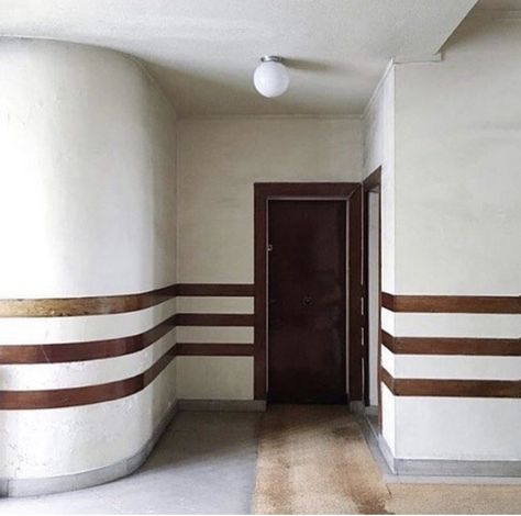 Robert Mallet Stevens Flat Hallway, Hotel Corridor Design, Robert Mallet Stevens, Hotel Corridor, Corridor Design, Le Meridien, Hallway Design, French Architecture, Lobby Design