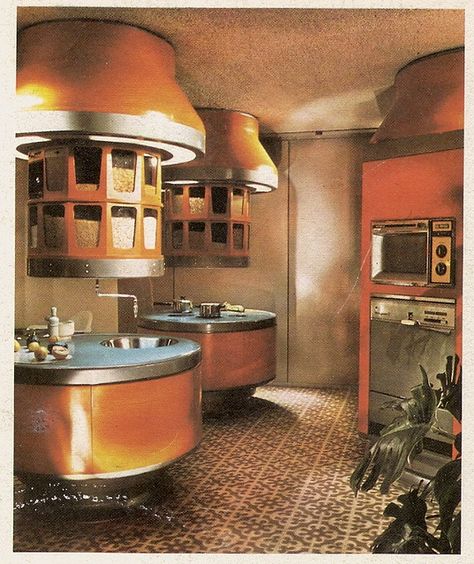 1970s Perfect Kitchen Groovy Interiors, Retro Architecture, Retro Rooms, 1970s Kitchen, Mtv Cribs, 70s Interior, Ard Buffet, 1970s Home, Retro Interior Design