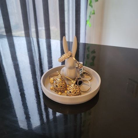 Etsy Store Link in Bio 🔥 Store your rings and earrings in this cute bunny designed jewelry holder! 3D printed with a variety of color options to choose from. A Great gift idea for any occasion! Buy Today at our Etsy Store Custom Ring Dish, Bunny Ring, Bunny Jewelry, Jewelry Tray Organizer, 3d Printed Jewelry, Ring Storage, Bunny Designs, Custom Ring, Plastic Jewelry