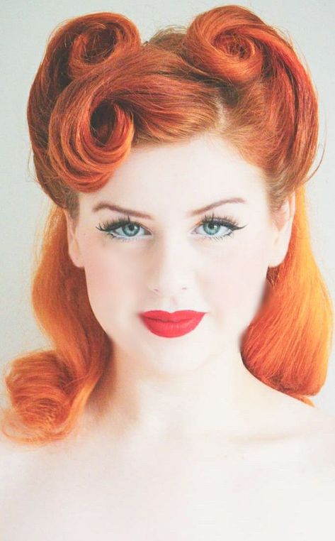 Pinup Aesthetic, Pinup Hairstyles, 1940's Hairstyles, Aesthetic Surgeon, Cabelo Pin Up, Cloud Hair, Pin Up Curls, Cheveux Oranges, Vintage Hairstyles Tutorial