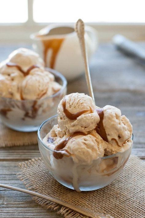 Homemade Salted Caramel, Salted Caramel Ice Cream, Caramel Ice Cream, I Scream For Ice Cream, Ice Cream Gelato, Homemade Ice Cream Recipes, Ice Cream Sorbet, Ice Cream Popsicles, Cream Desserts