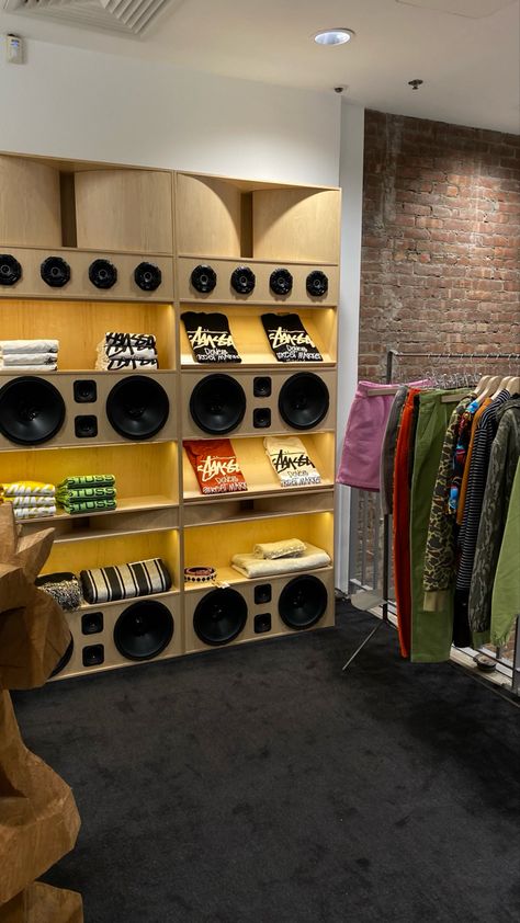 Stussy Store, Aesthetic Stores, Dover Street Market, Dj Booth, Art Walk, Store Design Interior, Store Interior, Shop Interior, Store Design