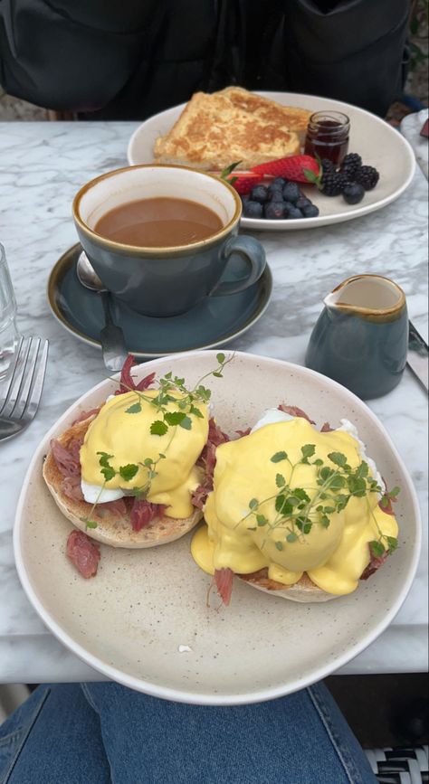 eggs benedict
brunch 
coffee
oat milk 
french toast Eggs Benedict Aesthetic, Eggs Benedict Brunch, Brunch Eggs, Food Inspo, Wine And Dine, Eggs Benedict, Tacos, Vision Board, Egg