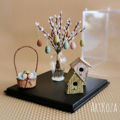 Realistic Dollhouse, Easter Miniatures, Books Shelves, Miniature Easter, Miniature Decor, Cinderella Moments, Diy Doll Miniatures, Dollhouse Miniatures Diy, Bunny Pictures