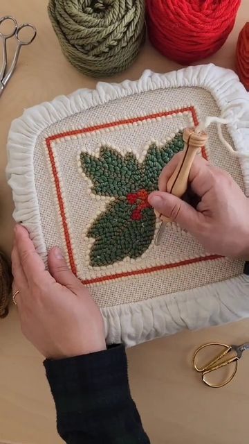 Punch Needle World on Instagram: "Getting in the Christmas mood with our Holiday Holly pattern! 🎄 (Want to punch along with me? This pattern is available in our shop for just $2!) // . . . #punchneedlechristmas #punchneedlepattern #punchneedlesupplies #punchneedle #punchneedlerughooking #rughooking #punchneedledesign #punchneedlecraft #christmascrafts #holidaycrafts #fibercraft #rugpunch #christmasdiy #rugyarn #oxfordpunchneedle #punchneedleworld" Punch Needle Christmas Stocking, Christmas Punch Needle Designs, Punch Needle Snowman, Holiday Punch Needle, Christmas Punch Needle Pillow, Christmas Punch, Rug Yarn, Christmas Hearts, Punch Needle Patterns