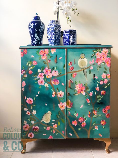 Cupboard Diy, Diy Cupboards, Whimsical Painted Furniture, Antique Cupboard, Pallet Furniture Living Room, Dekor Diy, Diy Furniture Hacks, Cat Furniture Diy, Deco Boheme