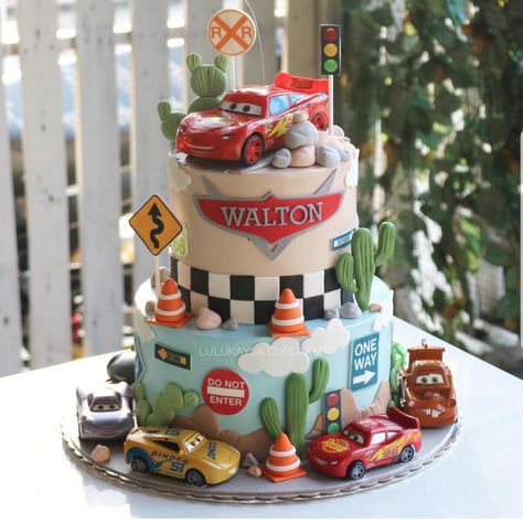 Cars Movie Birthday Cake, Cars Disney Cake, Disney Cars Birthday Cake, Car Birthday Cake, Disney Cars Cake, Pixar Cars Birthday, Mcqueen Birthday, Cars Theme Cake, Mcqueen Cake