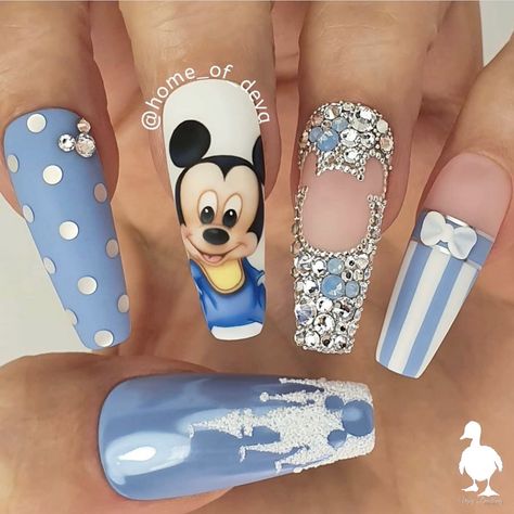 Mouse Nail Art, Mickey Mouse Nail Art, Mickey Mouse Nails, Disney Acrylic Nails, Mickey Nails, Nail Art Disney, Disney Nails, Summer Acrylic Nails, Dream Nails