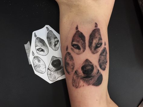 Husky Paw Print Tattoo, Realistic Wolf Tattoo, Dog Paw Tattoos, Paw Tattoos, Husky Tattoo, Realistic Wolf, Wolf Paw Print, Dogs Tattoo, Mountain Tattoo Design