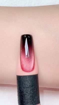 White Cat Eye Nails, Black Cat Eye Nails, Ombre Cat Eye, Magnet Nails, Cat Eye Nail, Nail Tutorial, Eye Nails, Magnetic Nails, Cat Eye Gel