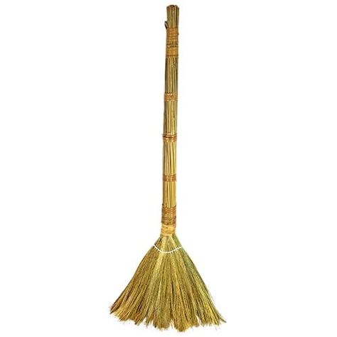 Bright Bay Vietnamese Straw Broom, 40Inch Tall Havana House, Soft Broom, Straw Broom, Angel Lovers, Jumping The Broom, Flooring Materials, Brooms, Friend Wedding, Selling House