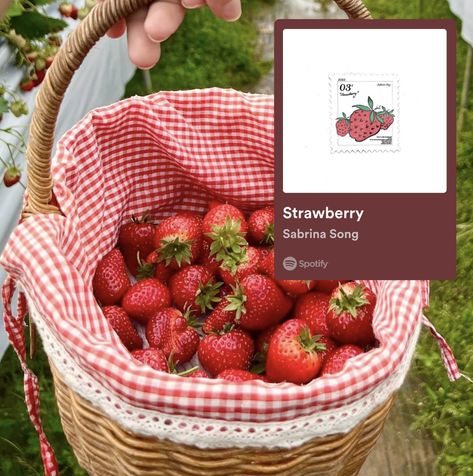 Pink Strawberry Icon, Strawberry Moodboard, Songwriting Aesthetic, Strawberry Vibes, Sweets Aesthetic, Strawberry Pictures, Strawberry Stuff, Strawberry Girl, Strawberry Fields Forever