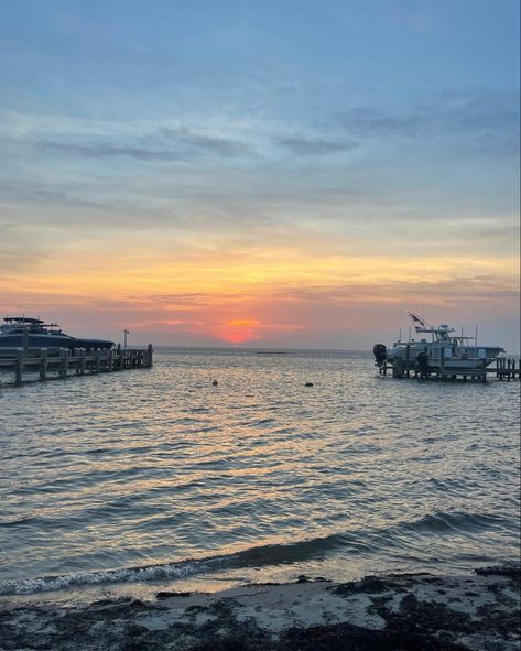 Beach Haven Lbi, Lbi New Jersey Aesthetic, Long Beach Island New Jersey, Pretty Sunsets, East Coast Beaches, Vision Board Images, Beach Haven, Long Beach Island, Mid Summer