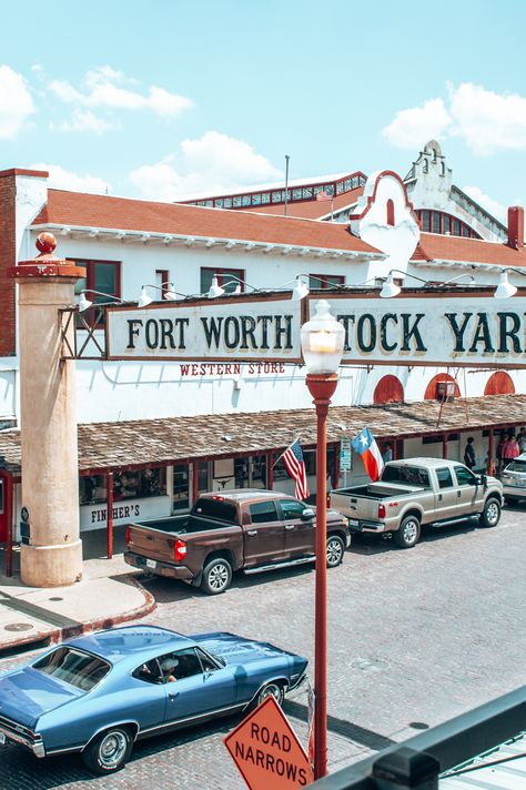 Fort Worth Stock Yards, Stock Yards Fort Worth, Dallas Texas Aesthetic, Texas Fort Worth, Texas Aesthetic, Western America, Things To Do In Dallas, Texas Trip, Weatherford Texas