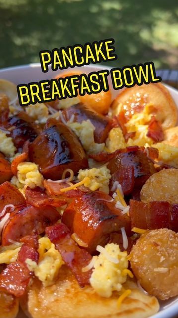 Chef Tri on Instagram: "Mini Pancake Breakfast Bowl (Full Recipe) . . . #pancakes #sausage #eggs #bacon #breakfast #homemadepancakes #easymeals #simplemeals #easyrecipes #simplerecipes #cookwithmetri #stlfoodie #atlfoodie #houstonfoodie #breakfastbowl #minipancakes" Pancake Prep Breakfast Recipes, Pancake Bowl Breakfast Recipes, Mini Pancake Bowl, Mini Pancake Breakfast Bowl, Pancakes And Bacon Breakfast, Mini Pancakes Ideas, Pancake Pizza Breakfast, Stuffed Pancakes Bacon And Eggs, Pancake Bowl