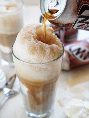 Drinks Archives - Page 2 of 6 - Easy Peasy Meals Alcoholic Root Beer Float, Root Beer Floats Party, Root Beer Float Popsicles, Root Beer Float Bar, Root Beer Float Recipe, Root Beer Float Pie, Root Beer Candy, Root Beer Float Cake, Rootbeer Float Cupcakes