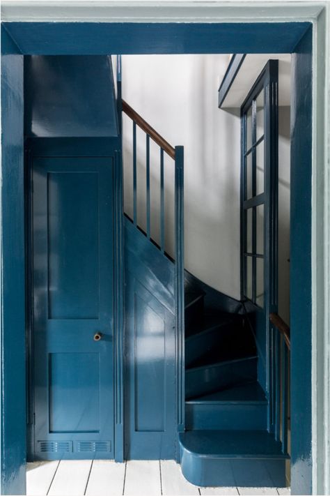 Inspiration for a Painted Staircase (+ Poplar Progress) — The Grit and Polish London Photo Ideas, Classic Blue Pantone, White Wood Floors, Pantone 2020, Mad About The House, Wooden Floors, Georgian Homes, Interior Modern, London Photos