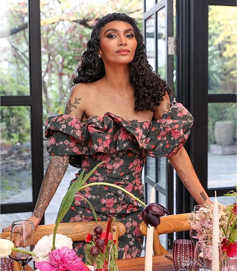 Sophia Roe Hair, Cauliflower Leaves, Sophia Roe, Curly Cut, Black Lentils, Roasted Cauliflower Recipes, Whole Roasted Cauliflower, Random Recipes, Skincare Collection