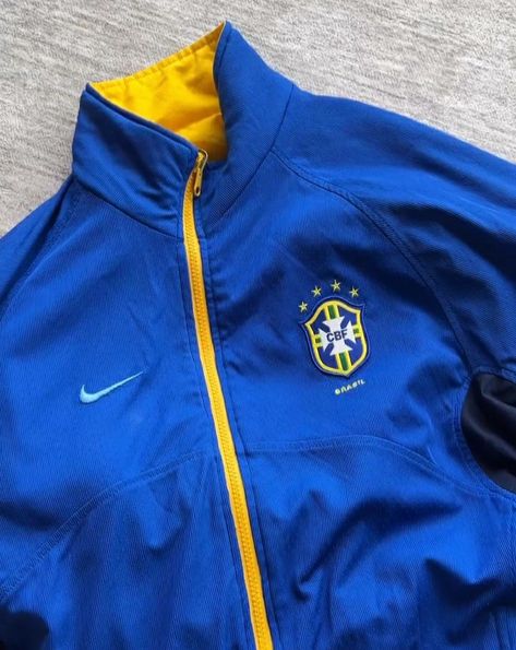 Brazil Jacket, Brazil Clothing, Brazilian Clothes, Jersey Outfit, Material Girls, 2000s Fashion, Narnia, Character Outfits, Nike Outfits