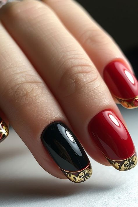 Black And Red Nails, Nails Inspiration Black, Trending Nail Designs, Vampire Nails, Red And Gold Nails, Black Manicure, Gold Nail Designs, Red Nail Designs, Nail Fashion