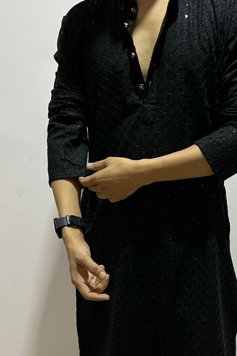 Boys Kurta Poses, Kurta Men Aesthetic, Kdrama Sketches, Aesthetic Kurta, Diwali Aesthetic, Mens Photography, Kurta Pattern, Couple Shadow, Man Dress Design