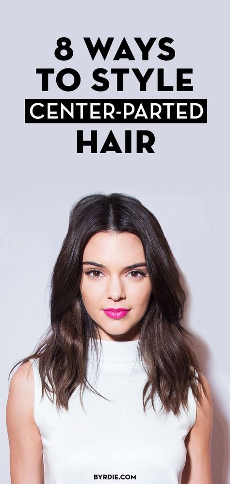 How to style center-parted hair like Kendall Jenner's Kendall Jenner Haircut, Center Part Hairstyles, Kendall Jenner Hair, Jenner Hair, Trendy We Fryzurach, Part Hair, Center Part, Tousled Waves, Mid Length Hair