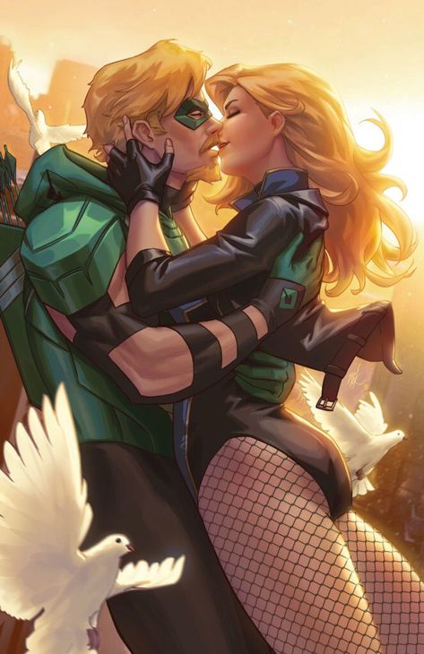 Dinah Laurel Lance, Arrow Black Canary, Lance Black, Dc Comic Books, Arte Dc Comics, Oliver Queen, Black Canary, Green Arrow, Karate Kid