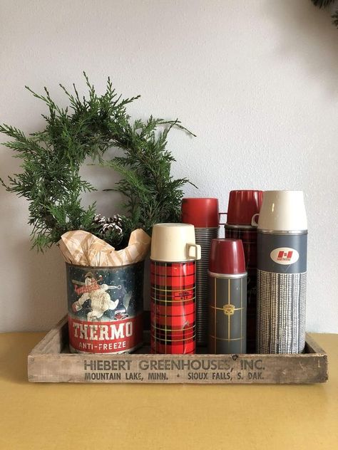 Vintage Thermos Decor, Vintage Thermos, Vintage Picnic, Picnic Baskets, It's Monday, Camp Style, Old Christmas, Vintage Christmas Decorations, Holiday Art