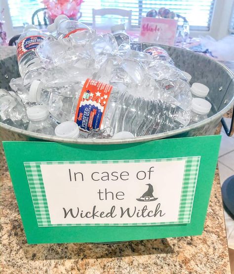 Wizard of Oz Birthday Party Ideas | Photo 1 of 45 | Catch My Party Wizard Of Oz Party Decorations Diy, Wizard Of Oz Prom Theme, The Wiz Theme Party, The Wizard Of Oz Party, Wizard Of Oz Drinks, Wizard Of Oz Door, Wizard Of Oz Birthday, Wicked Party Ideas, Wizard Of Oz Party Ideas Food