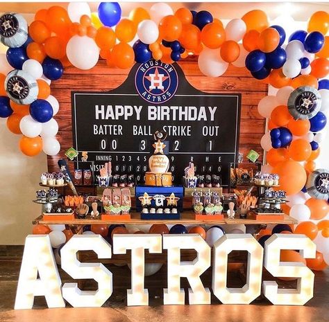 Houston Astros 1st Birthday, Astros First Birthday Party, Astro Birthday Party, Astros Birthday Party Decorations, Astros Theme Party, Houston Astros Party Ideas, Astros Birthday Party Ideas, Astros Baby Shower Theme, Astros Party Ideas